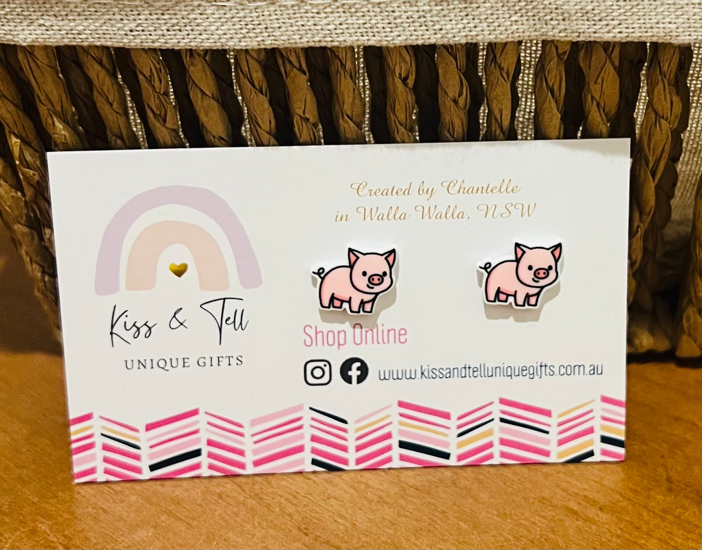 * SALE * Cute Pig Stud Earrings