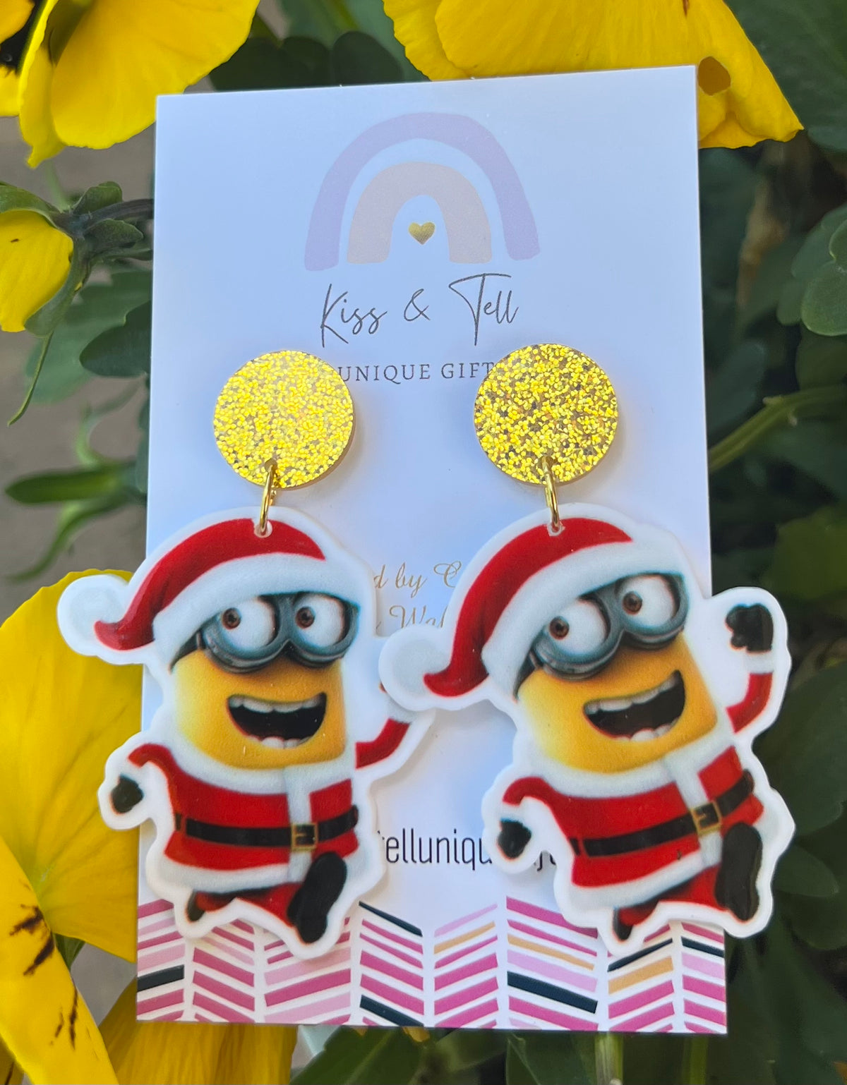 * SALE * Christmas Minion Santa Dangle Earrings