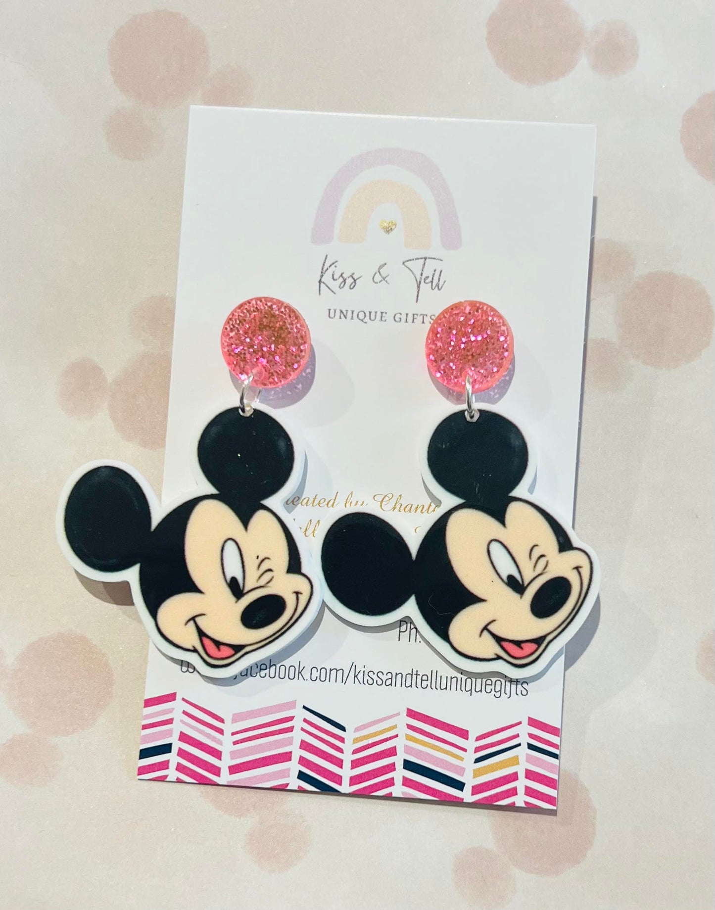 * SALE * Winking Mouse Dangle Earrings