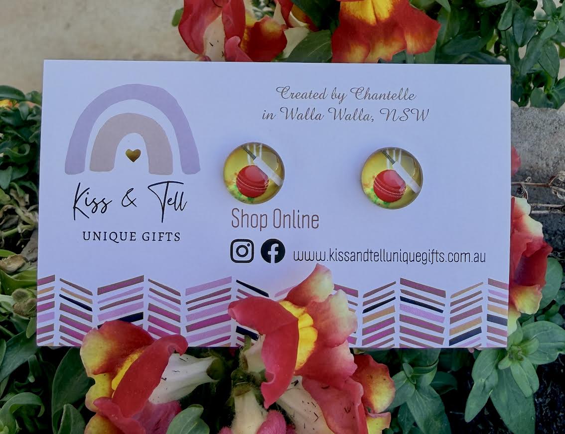* SALE *  Cricket Set Glass Stud Earrings