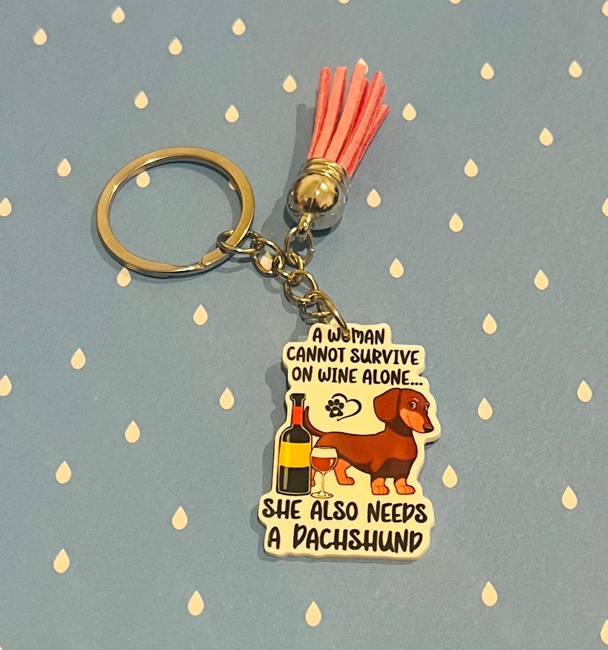 "Wine & Dachshund" Keyring with Tassel