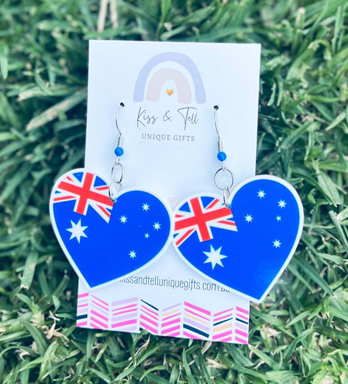 Australia Heart Dangle Earrings