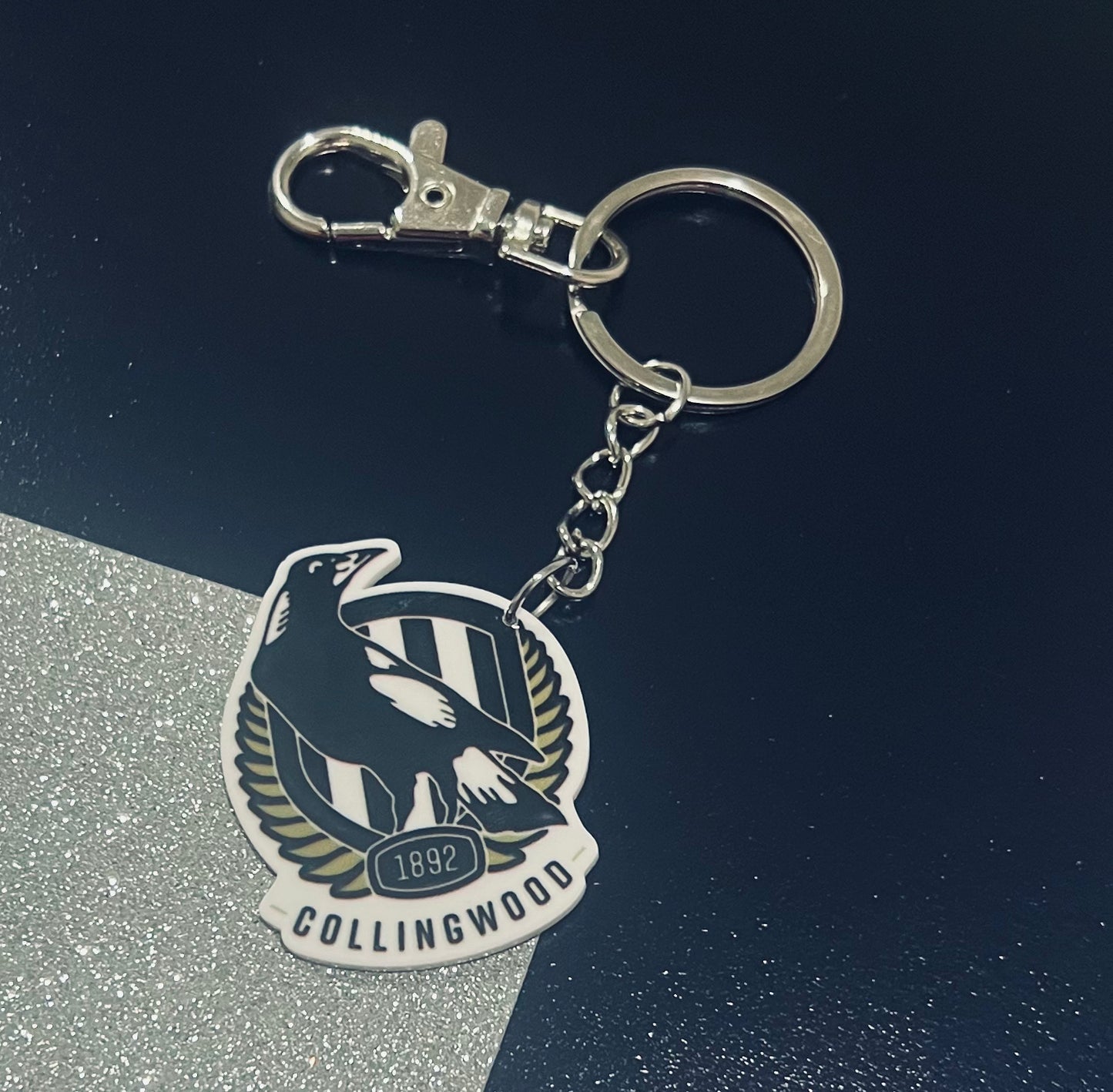 Magpies AFL Team Keyring with Hook