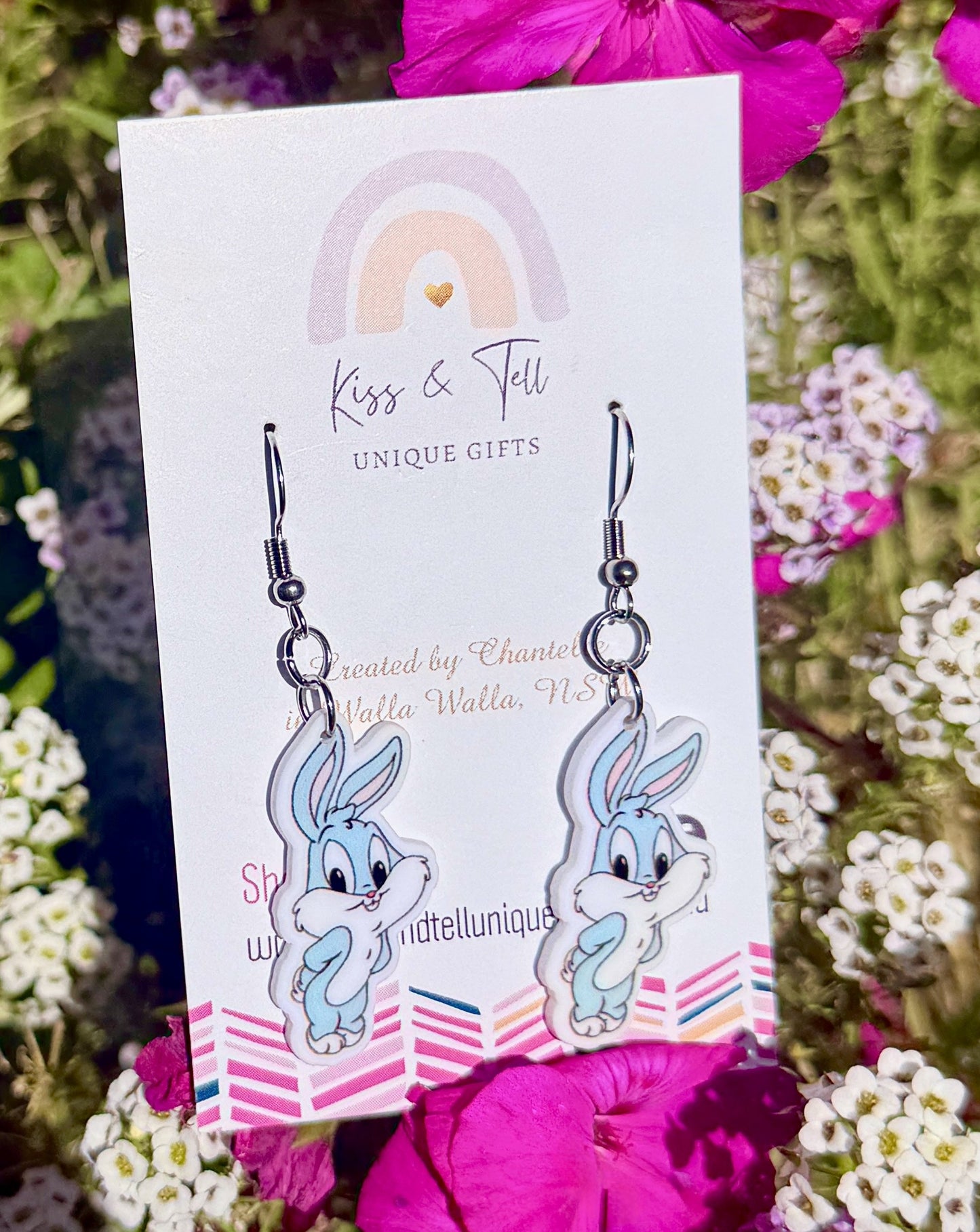 Cute Bugs Bunny Character Earrings