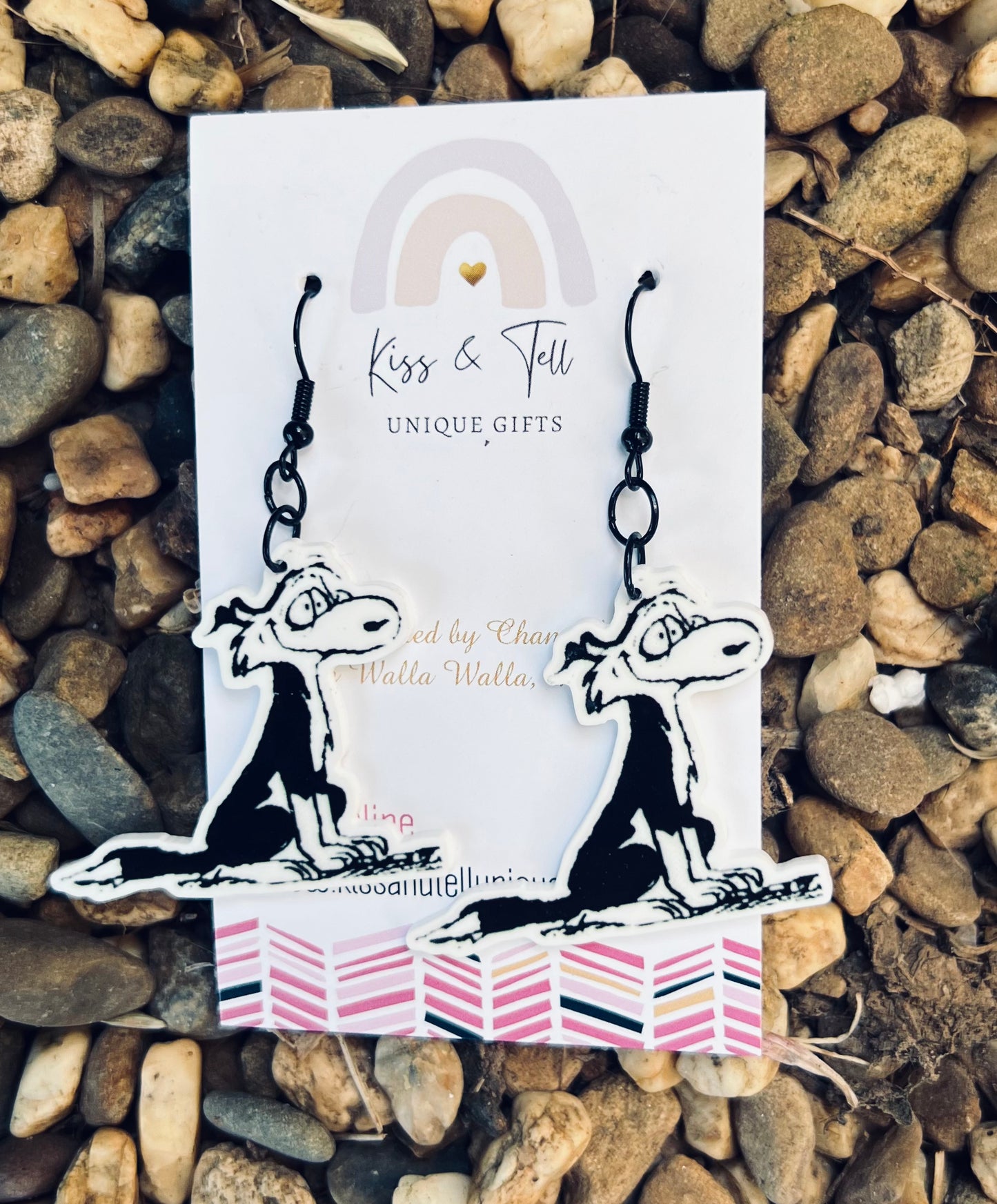 Footrot Flats Dog Dangle Earrings