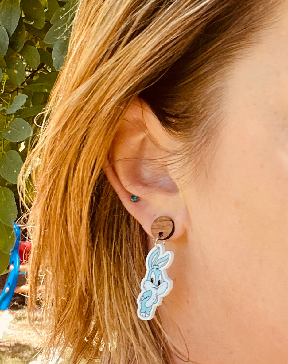 Cute Bugs Bunny Character Earrings