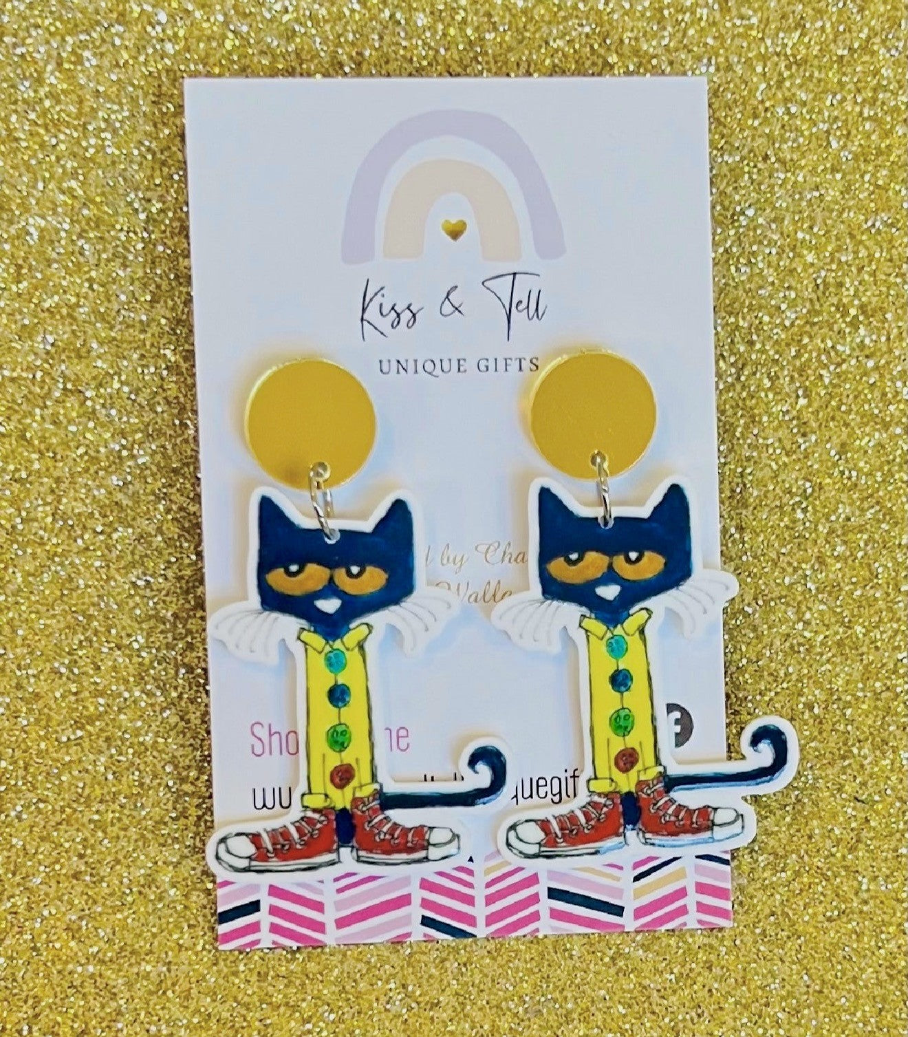 Pete the Cat Book Character Earrings
