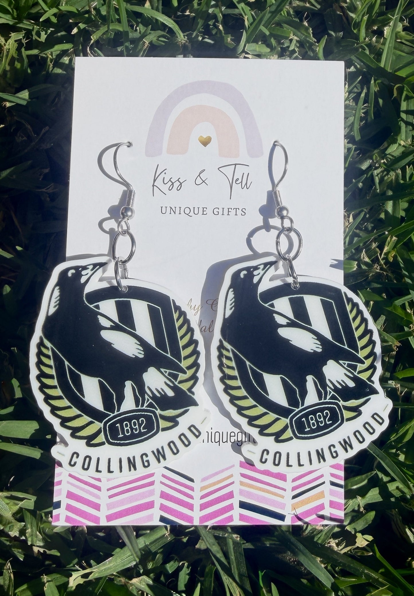 AFL Magpies Team Dangle Earrings